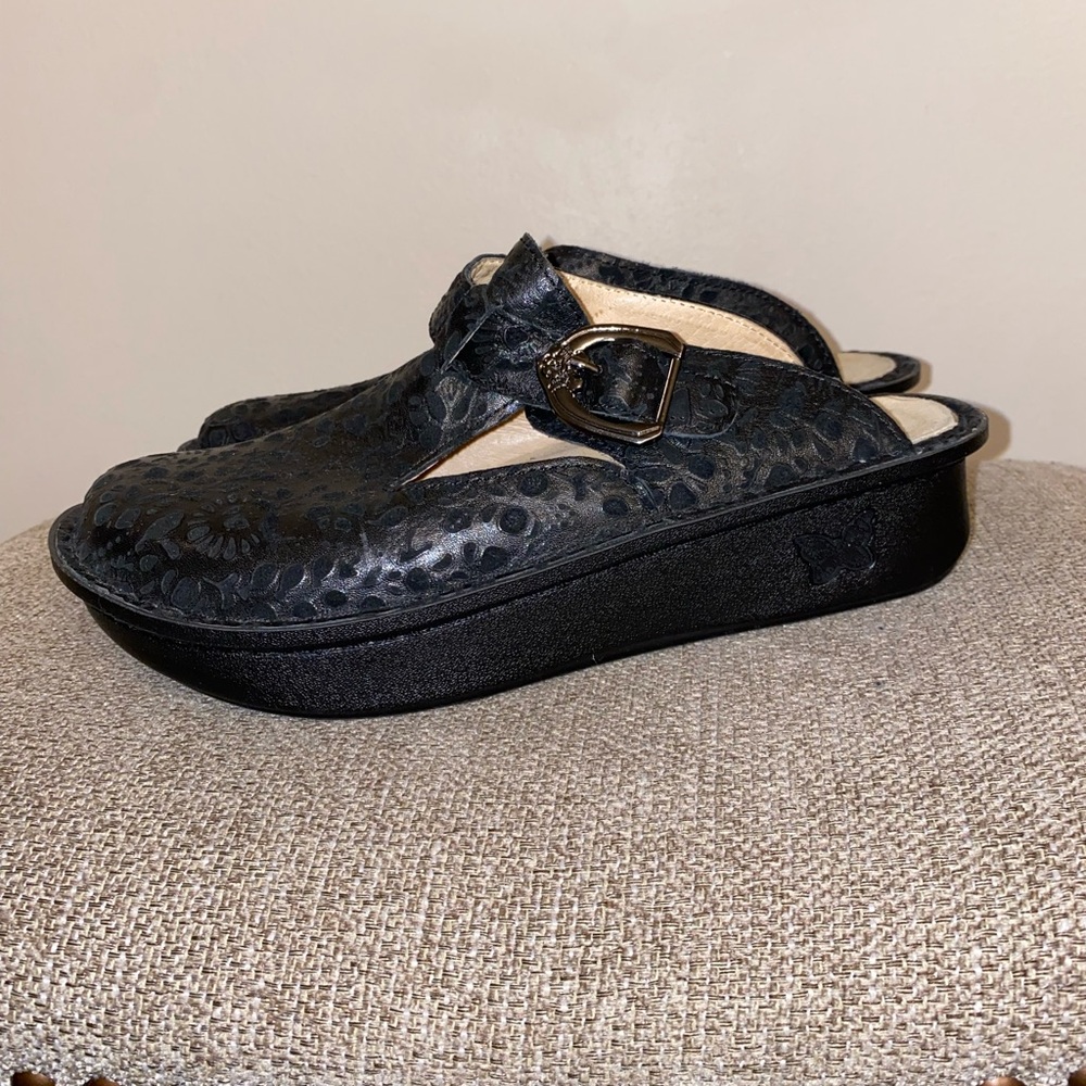 Alegria Black Floral Mules